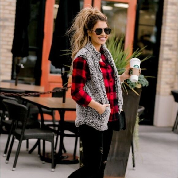 Thread & Supply Jackets & Blazers - Thread & Supply Oversized Zip Up Cozy Fuzzy Grey Fleece Teddy Sherpa Vest L